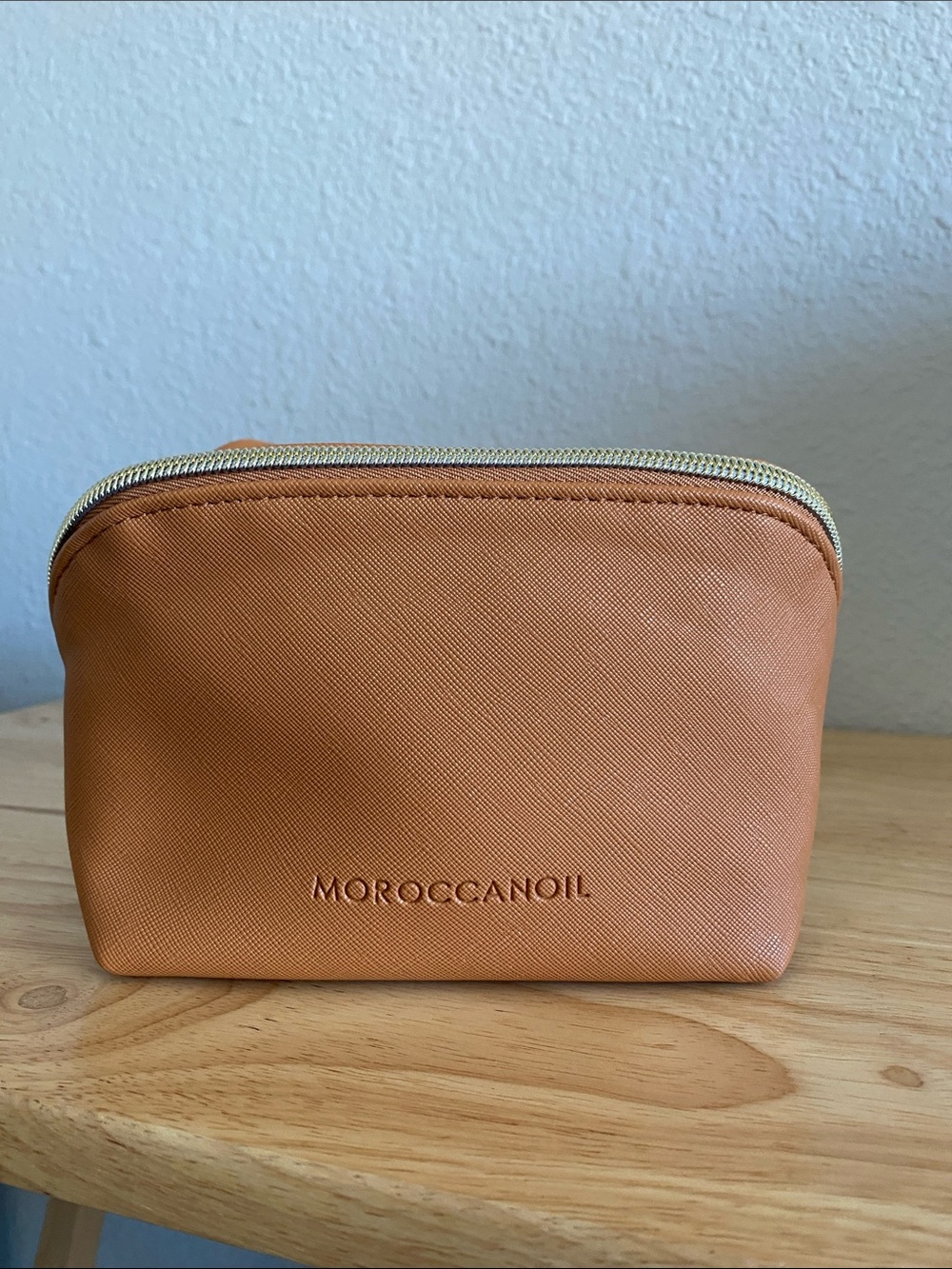 Women’s Moroccanoil Tan Cosmetic Case